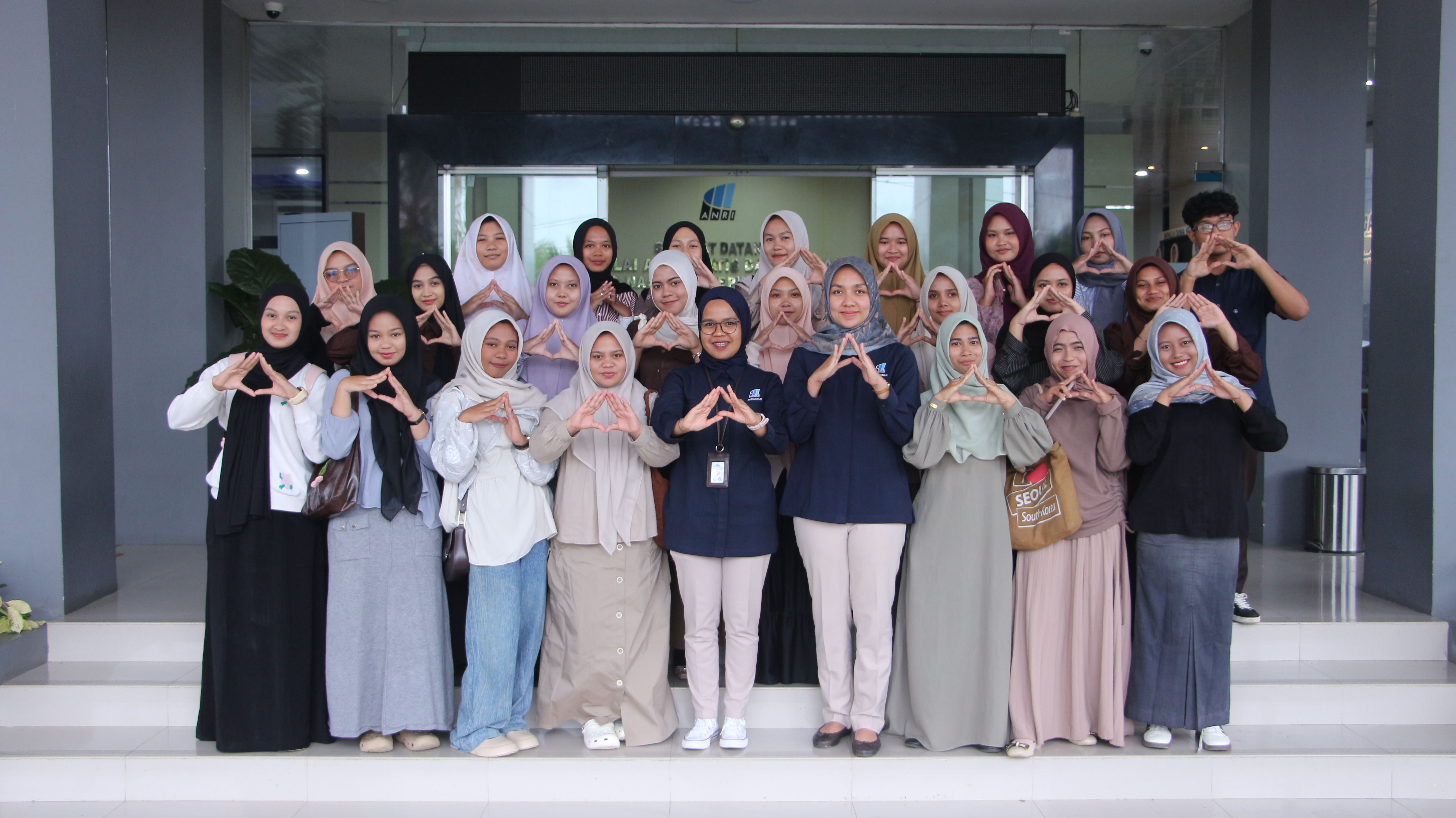 BAST ANRI Kenalkan Praktik Kearsipan kepada Mahasiswa Ilmu Perpustakaan UIN Ar-Raniry